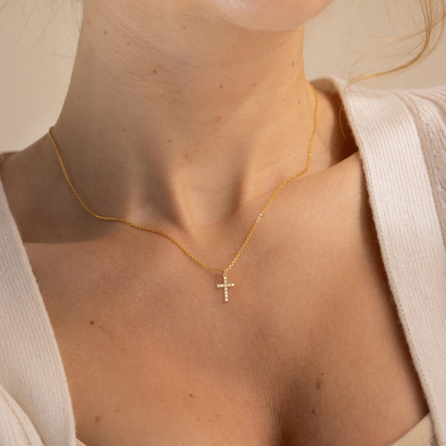 18K Gold Plated Cross Necklace with Zircon – Stainless Steel & Copper